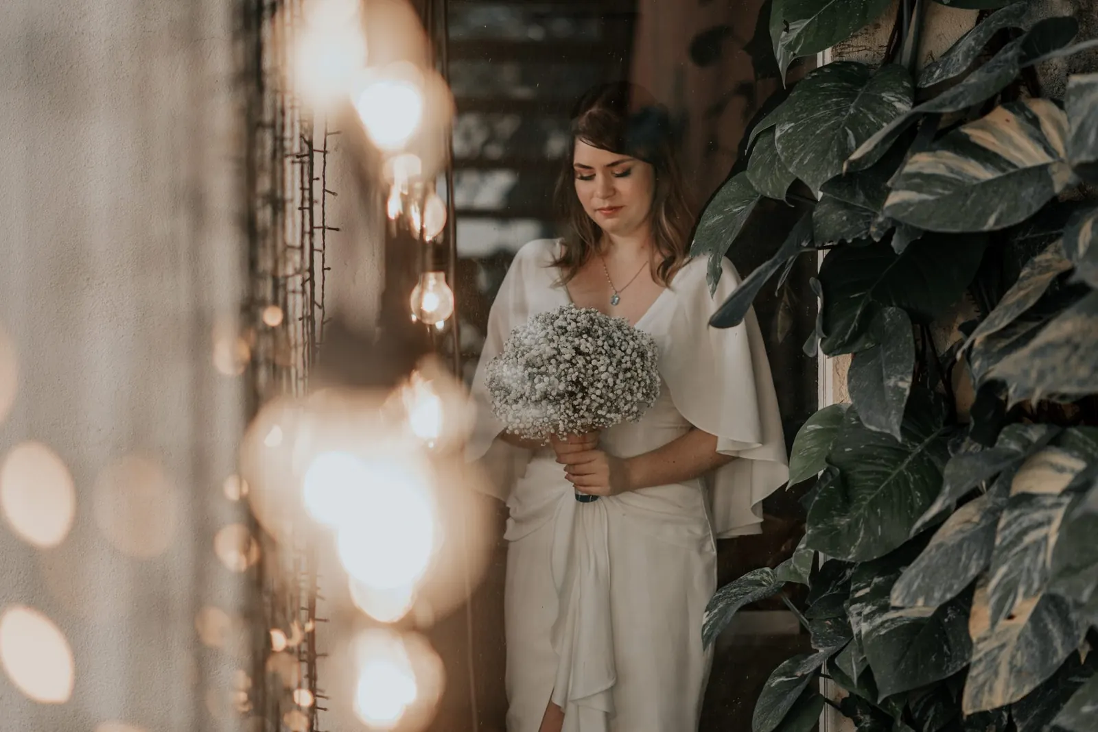 Bride with a baby's breath bouquet